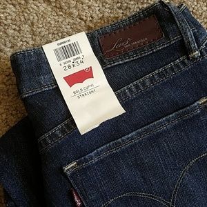 Levi's Modern Bold Curve Straight Jeans (med rise)